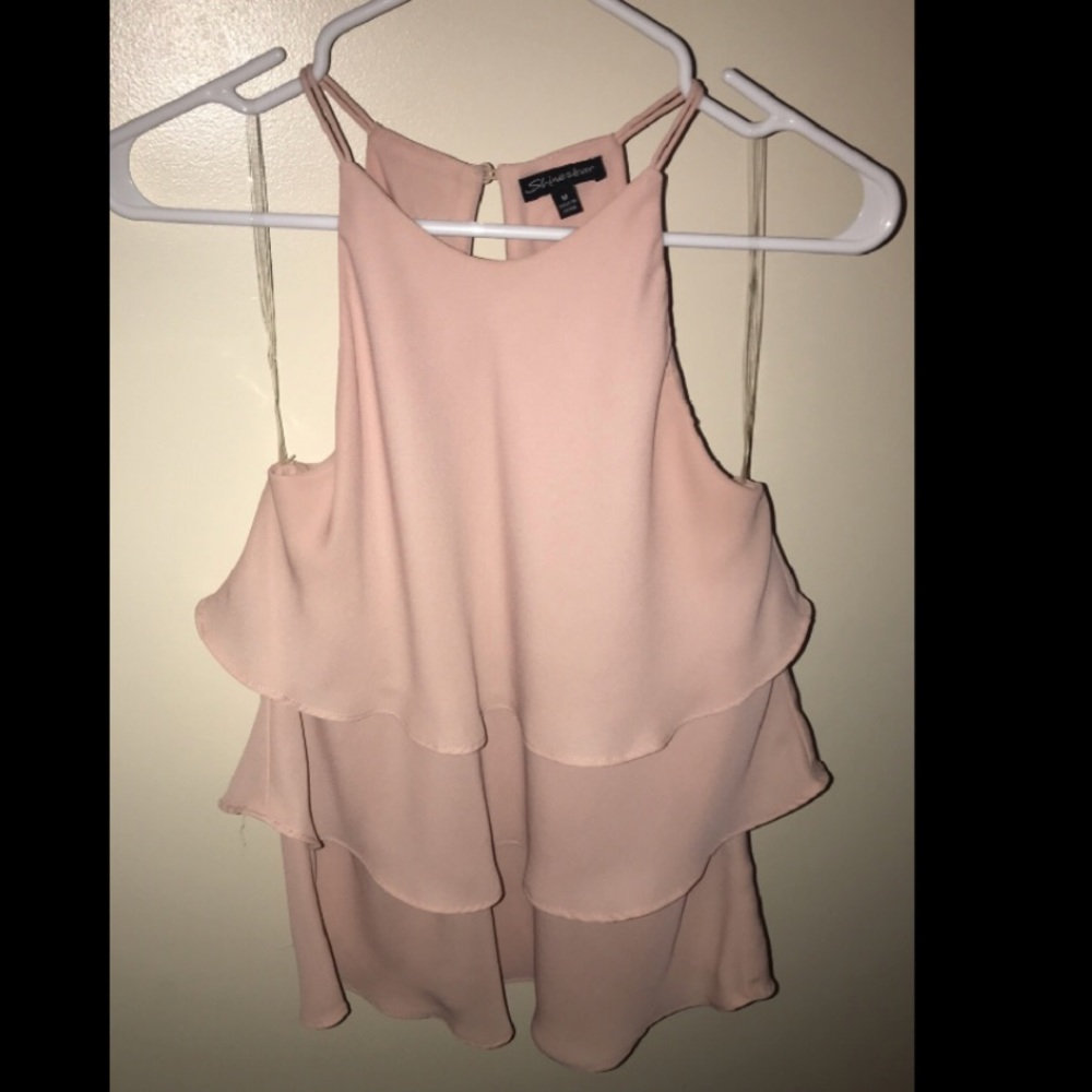 Pale pink top